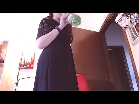 ❤️ Una schiava sottomessa che ama le mutandine sporche e lussuriose è costretta a masturbarsi dopo aver visto questo video! ❤️❌ Video di sesso al it.josporn-com.ru ❌