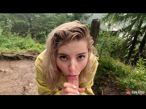 ❤️ Ragazza ingoia lo sperma dopo un pompino in pubblico - Eva Elfi ❤️❌ Video di sesso al it.josporn-com.ru ❌